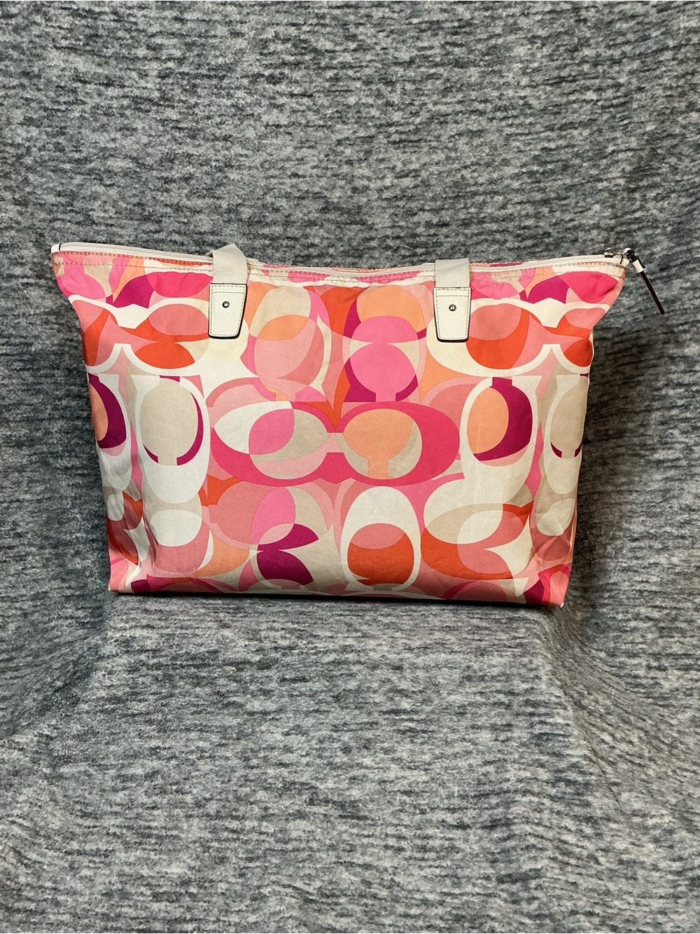 Handbag-Coach Tote Bag Poppy Daisy Kaleidoscope Signature Y2K Print Pink/Orange - Picture 2 of 10